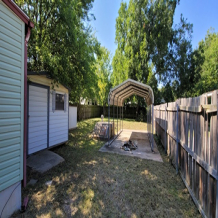 1410 Myrtle St.